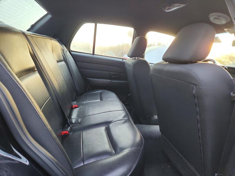 Photo 10 from auction – 2008 FORD CROWN VICTORIA with VIN 2FAHP71V08X115671