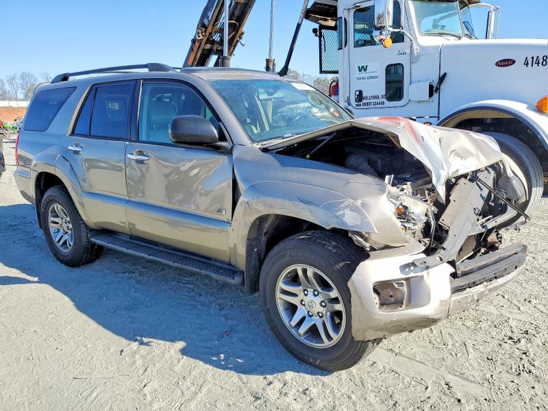 Photo 4 from auction – 2007 TOYOTA 4RUNNER SR with VIN JTEZU14RX70094839