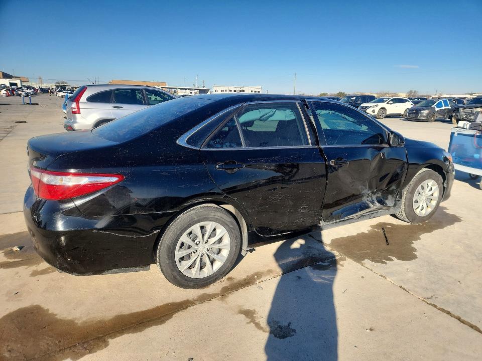 Photo 3 from auction – 2015 TOYOTA CAMRY LE with VIN 4T4BF1FK0FR494787