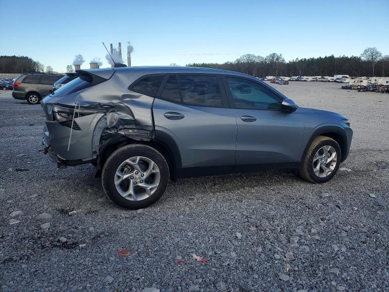 Photo 3 from auction – 2024 CHEVROLET TRAX LS with VIN KL77LFE26RC232386