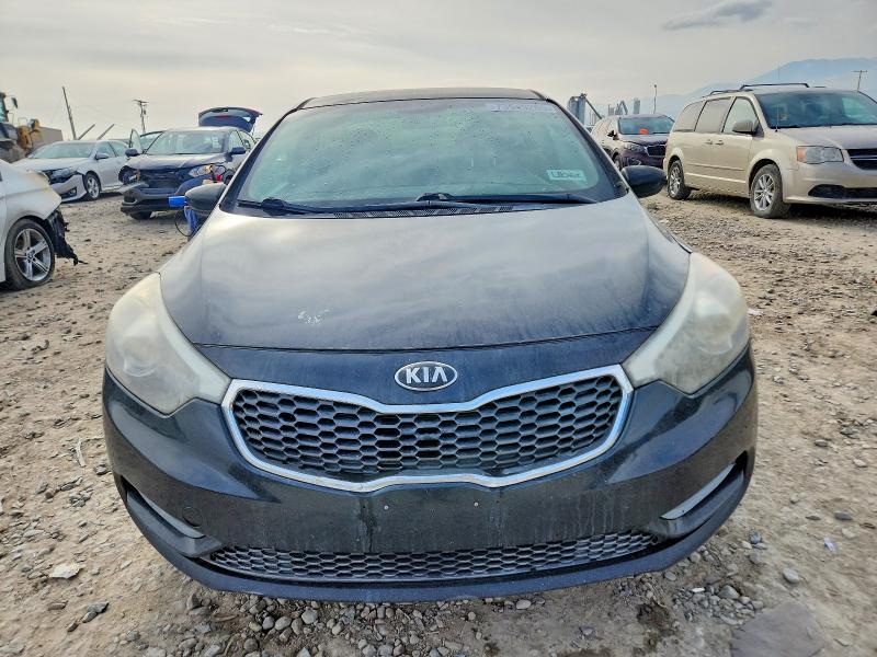 Photo 5 from auction – 2015 KIA FORTE LX with VIN KNAFK4A68F5366487
