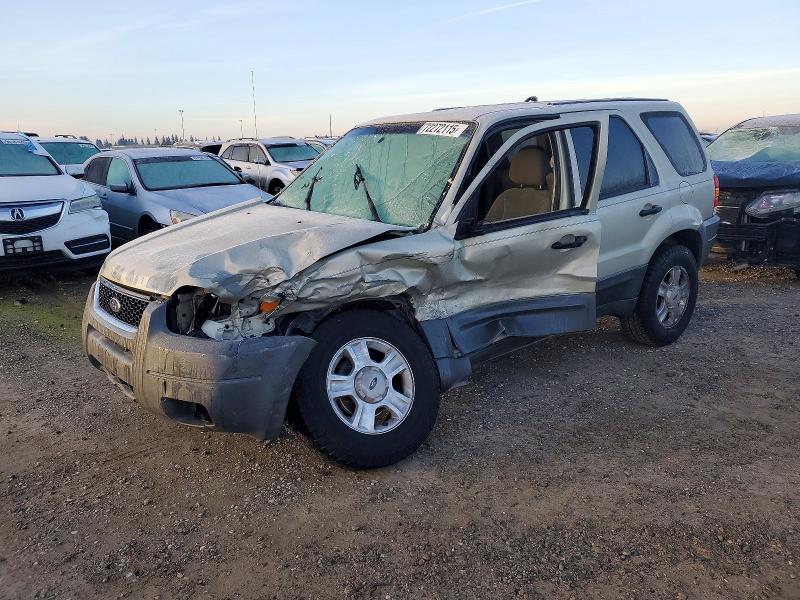 FORD ESCAPE XLS 2003 with VIN 1FMYU93123KE19052 - Photo from auction