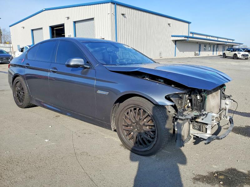 Photo 4 from auction – 2016 BMW 535 with VIN WBA5B1C53GG130026