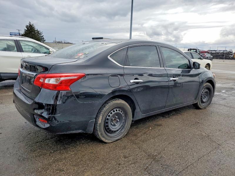 Photo 3 from auction – 2017 NISSAN SENTRA S with VIN 3N1AB7AP1HY275092