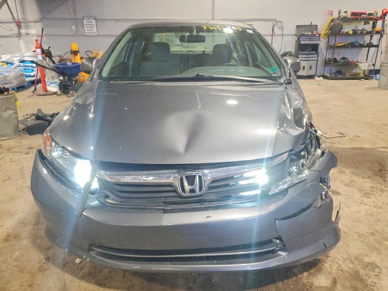 Photo 5 from auction – 2012 HONDA CIVIC with VIN 2HGFB2F42CH100371