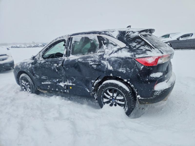 Photo 2 from auction – 2021 FORD ESCAPE with VIN 1FMCU9G61MUA07582