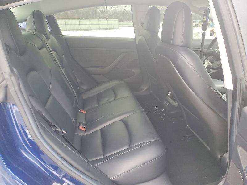 Photo 10 from auction – 2018 TESLA MODEL 3 with VIN 5YJ3E1EA5JF022617