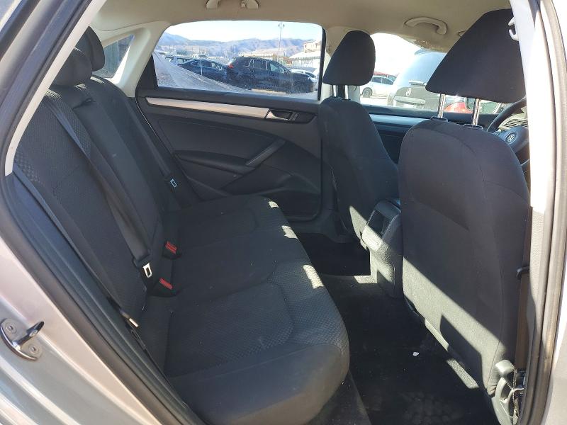 Photo 10 from auction – 2014 VOLKSWAGEN PASSAT with VIN 1VWAS7A32EC031124