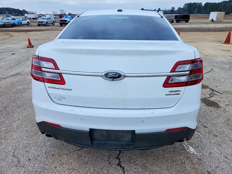 Photo 6 from auction – 2015 FORD TAURUS with VIN 1FAHP2E82FG192245