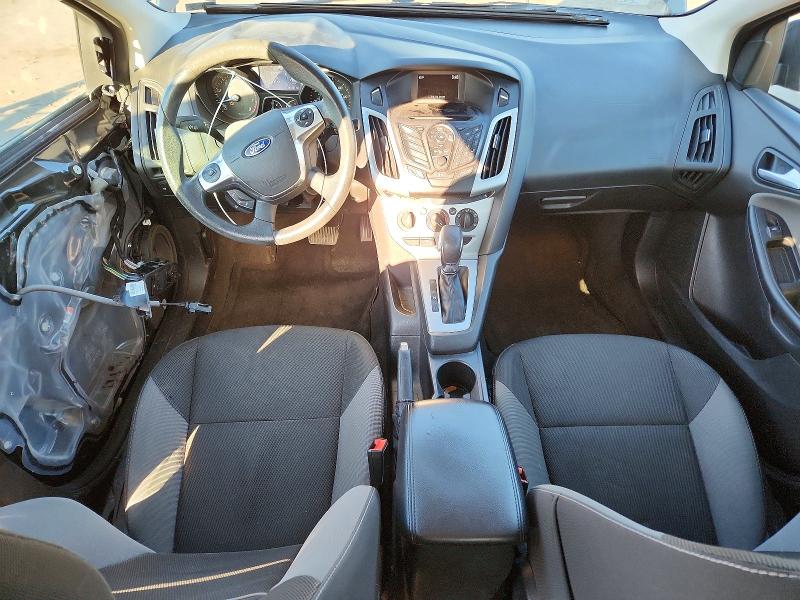 Foto 8 de la subasta – 2014 FORD FOCUS SE con VIN 1FADP3F25EL372081