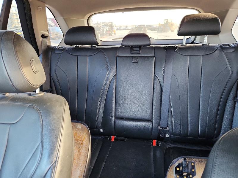 Photo 10 from auction – 2015 BMW X5 SDRIVE3 with VIN 5UXKR2C52F0H38779