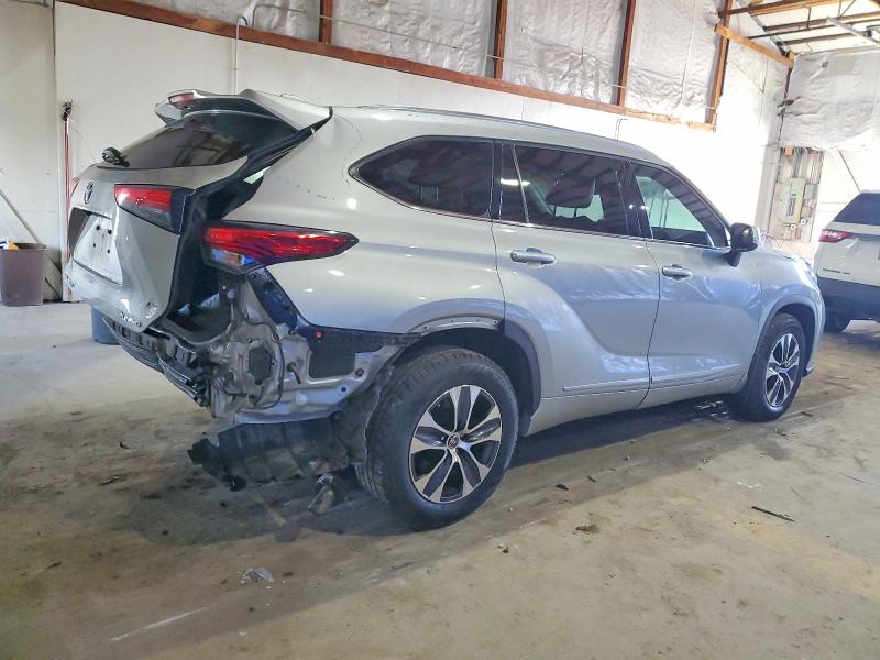 Photo 3 from auction – 2020 TOYOTA HIGHLANDER with VIN 5TDHZRBH5LS501886