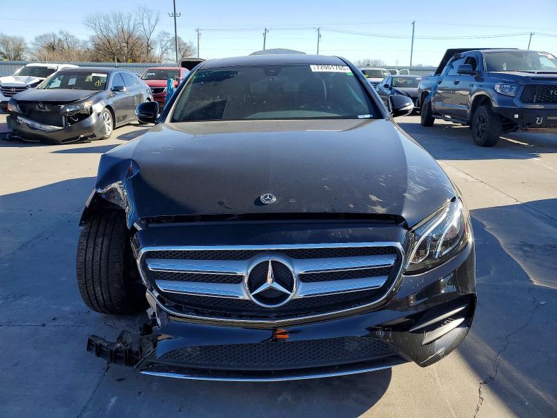 Photo 5 from auction – 2020 MERCEDES-BENZ E with VIN W1KZF8DB6LA838554