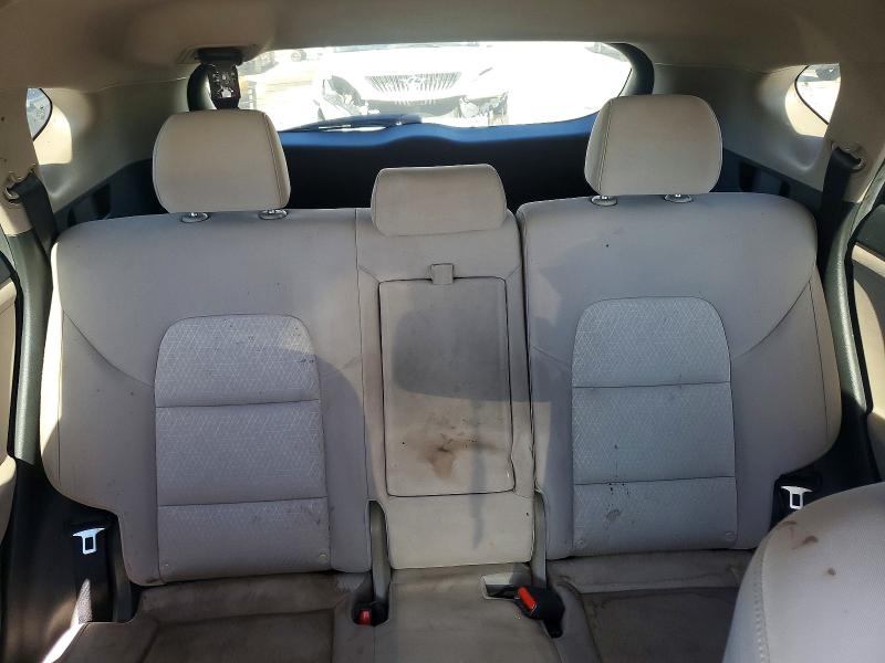 Photo 10 from auction – 2016 HYUNDAI TUCSON with VIN KM8J33A43GU161374