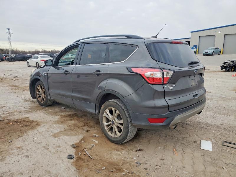 Photo 2 from auction – 2018 FORD ESCAPE SE with VIN 1FMCU0GD7JUC37598