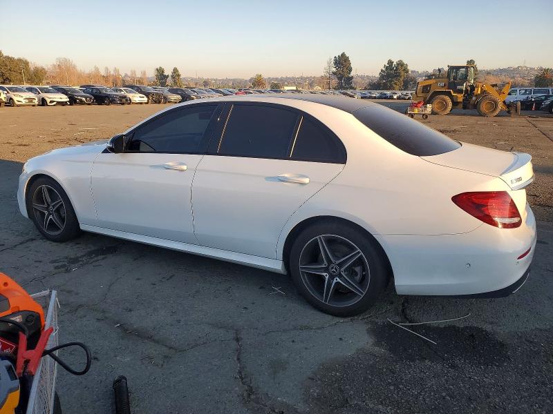 Photo 2 from auction – 2018 MERCEDES-BENZ E with VIN WDDZF4JB1JA371702