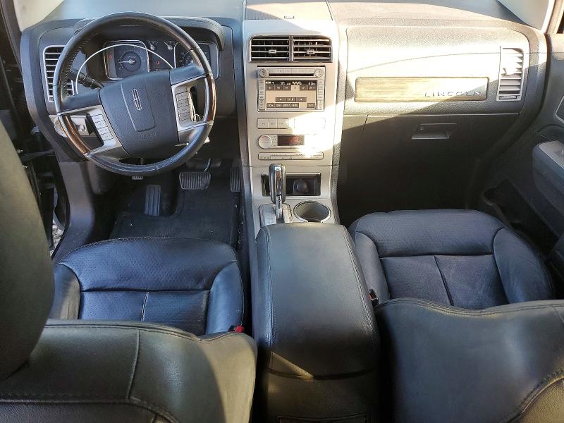 Photo 8 from auction – 2007 LINCOLN MKX with VIN 2LMDU68C07BJ13771