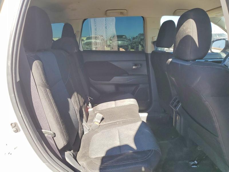 Photo 11 from auction – 2020 MITSUBISHI OUTLANDER with VIN JA4AD2A3XLZ019176