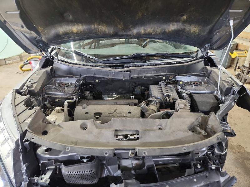 Photo 11 from auction – 2021 MITSUBISHI OUTLANDER with VIN JA4ARUAU1MU018941