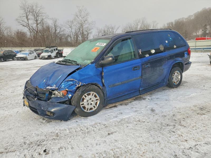 DODGE GRAND CARA 2005 with VIN 1D4GP24R45B179771 - Photo from auction