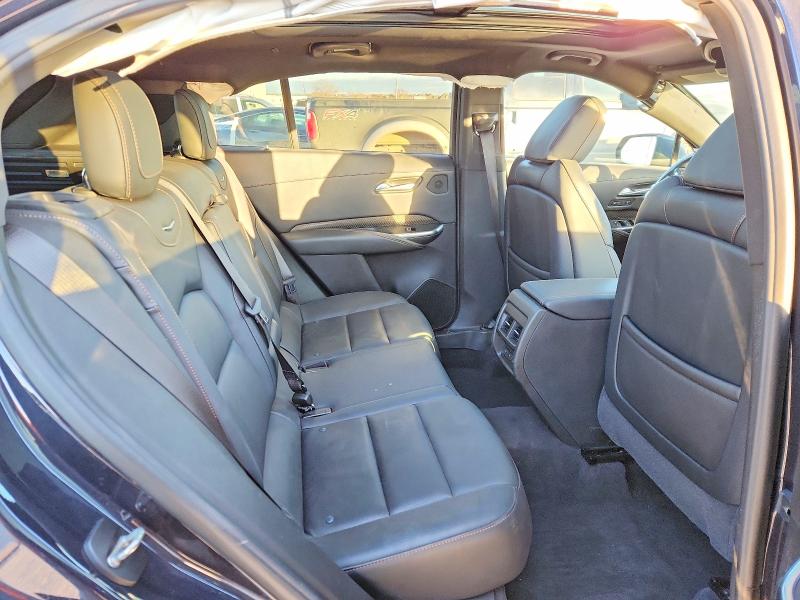 Photo 11 from auction – 2022 CADILLAC XT4 with VIN 1GYFZER45NF170274