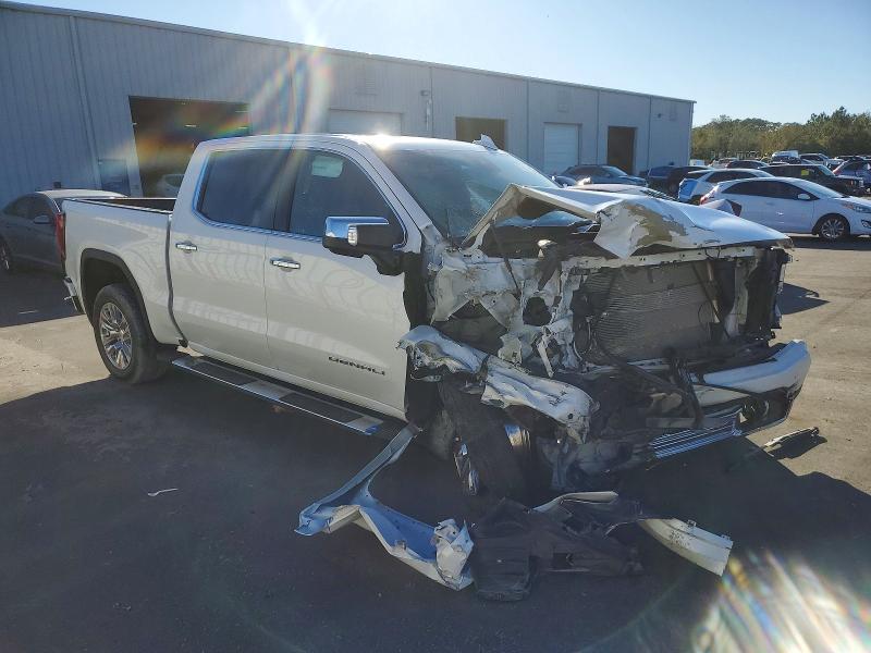 Photo 4 from auction – 2022 GMC SIERRA K15 with VIN 3GTUUGED0NG679846