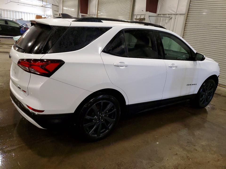 Photo 3 from auction – 2022 CHEVROLET EQUINOX RS with VIN 3GNAXWEV2NS234719