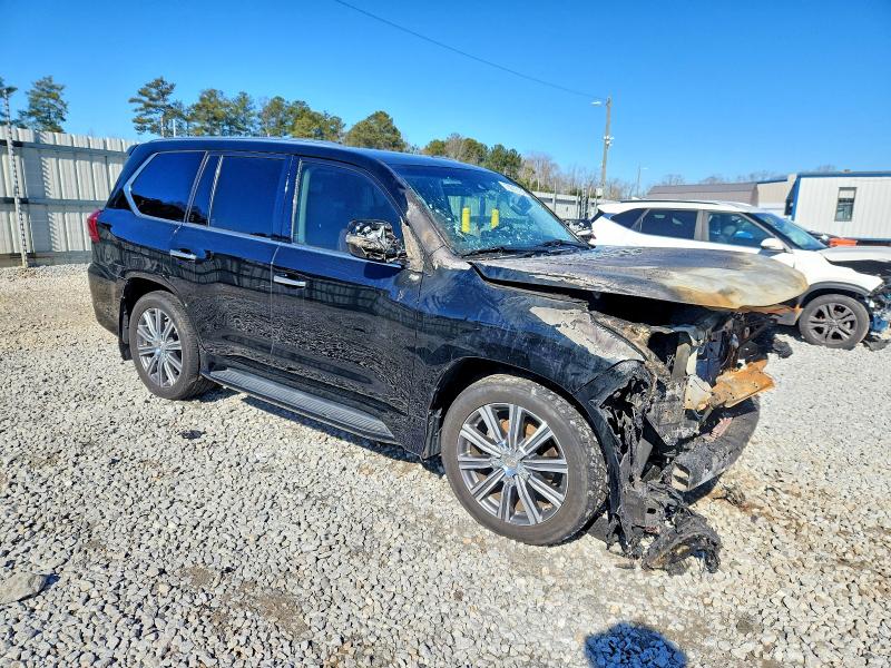 Photo 4 from auction – 2017 LEXUS LX 570 with VIN JTJHY7AX2H4237378