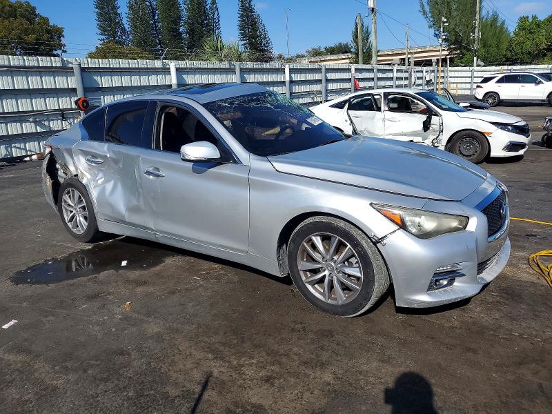 Photo 4 from auction – 2017 INFINITI Q50 with VIN JN1EV7AP8HM739037