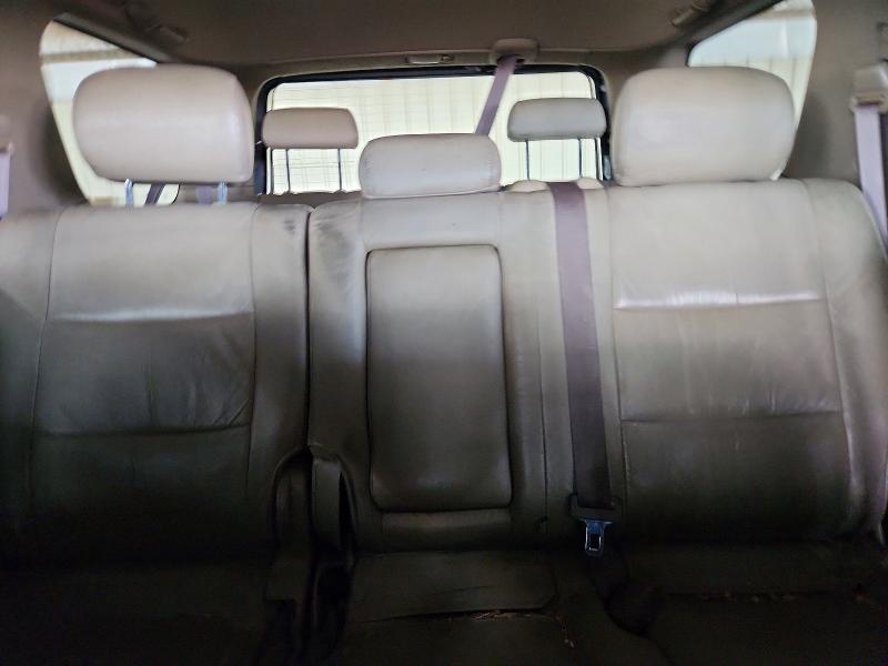Photo 10 from auction – 2001 TOYOTA SEQUOIA LI with VIN 5TDZT38A41S027732