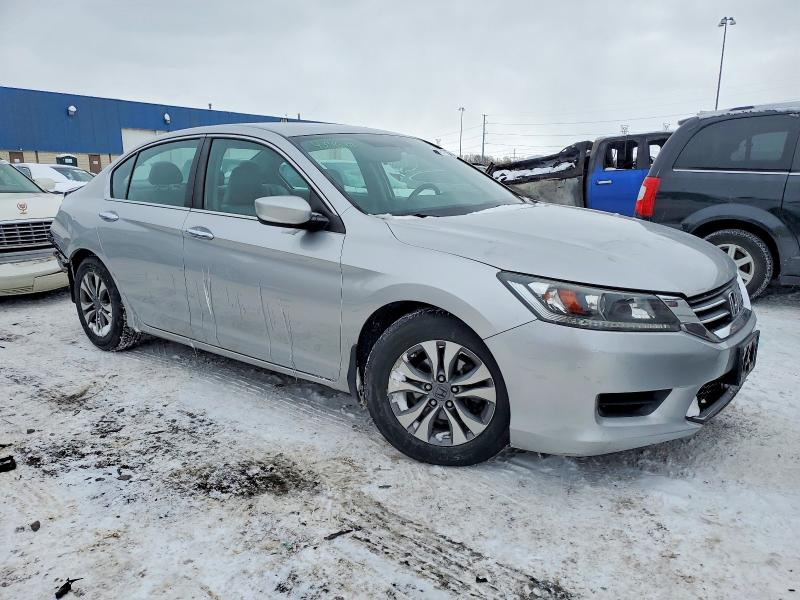 Photo 4 from auction – 2014 HONDA ACCORD with VIN 1HGCR2F39EA164639