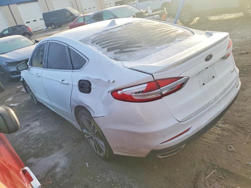 Photo 2 from auction – 2020 FORD FUSION TIT with VIN 3FA6P0D91LR132905