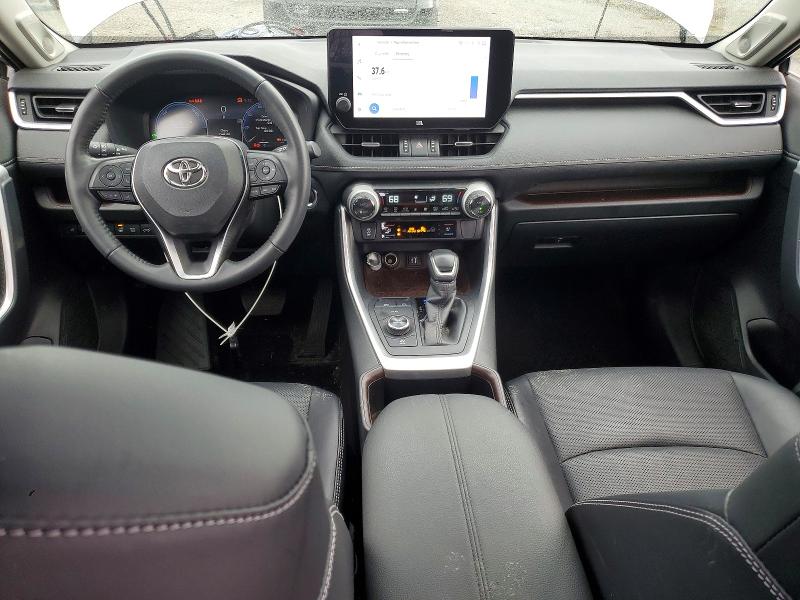 Photo 8 from auction – 2023 TOYOTA RAV4 LIMIT with VIN JTMD6RFV4PD100824