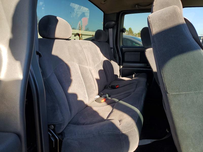 Photo 10 from auction – 2001 CHEVROLET SILVERADO with VIN 1GCEC19V31Z189693