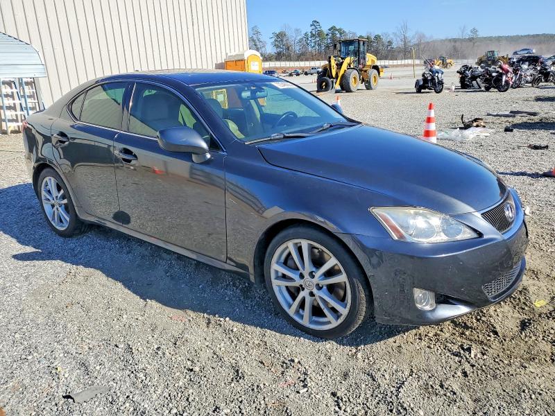 Photo 4 from auction – 2007 LEXUS IS 350 with VIN JTHBE262872010612