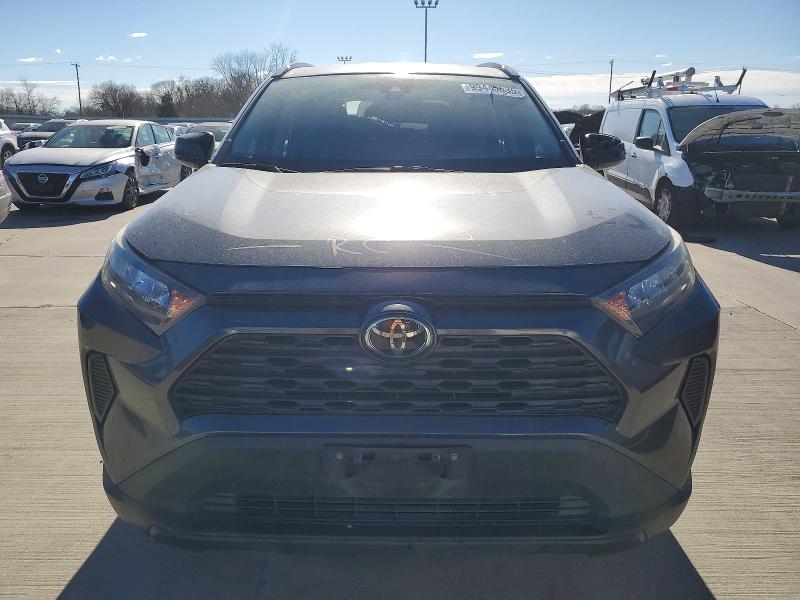 Photo 5 from auction – 2019 TOYOTA RAV4 with VIN JTMH1RFV9KD024073