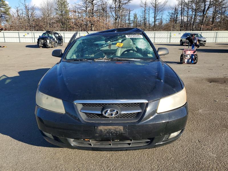 Photo 5 from auction – 2008 HYUNDAI SONATA SE with VIN 5NPEU46F88H347748