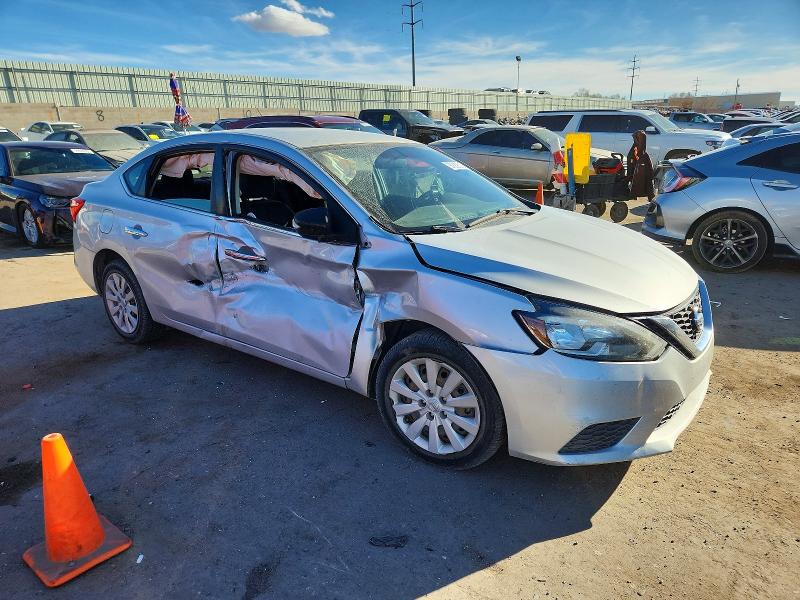 Photo 4 from auction – 2017 NISSAN SENTRA S with VIN 3N1AB7AP2HY312974
