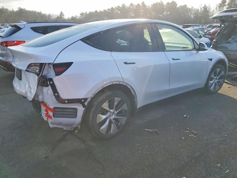 Photo 3 from auction – 2022 TESLA MODEL Y with VIN 7SAYGDEE4NF370664