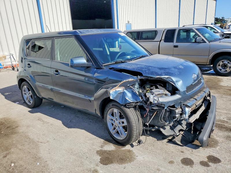 Фото 4 с аукциона – 2011 KIA SOUL с VIN KNDJT2A28B7317784