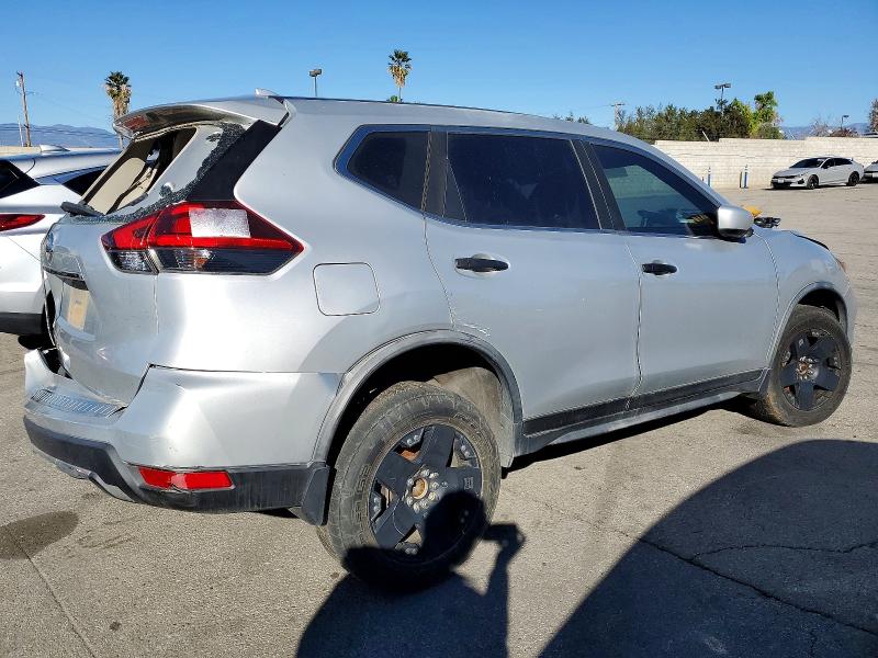 Photo 3 from auction – 2018 NISSAN ROGUE S with VIN JN8AT2MT1JW458113