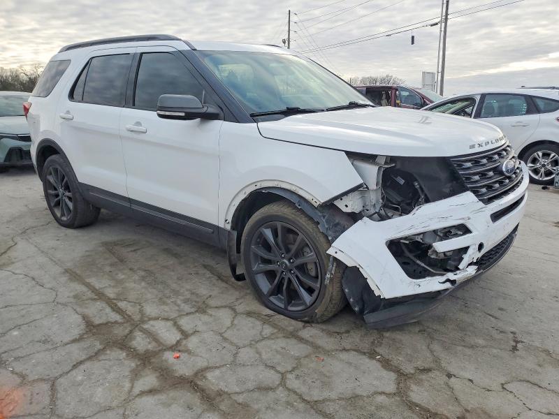 Photo 4 from auction – 2017 FORD EXPLORER with VIN 1FM5K8D80HGD39094