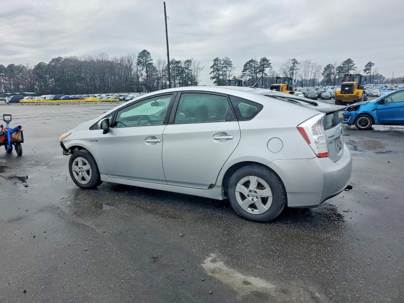 Photo 2 from auction – 2010 TOYOTA PRIUS with VIN JTDKN3DU8A0114497