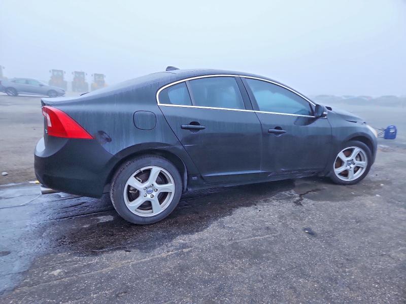 Photo 3 from auction – 2012 VOLVO S60 with VIN YV1622FSXC2131223