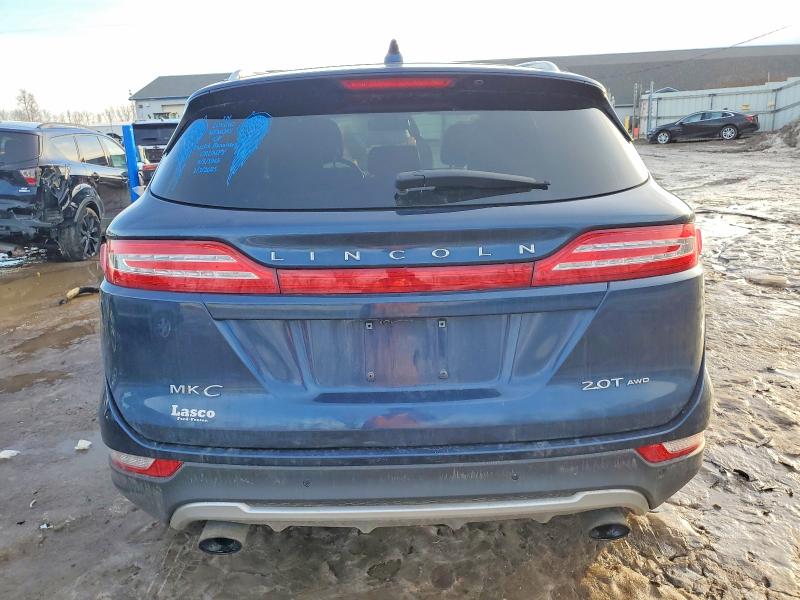 Photo 6 from auction – 2017 LINCOLN MKC RESERV with VIN 5LMCJ3D9XHUL22209