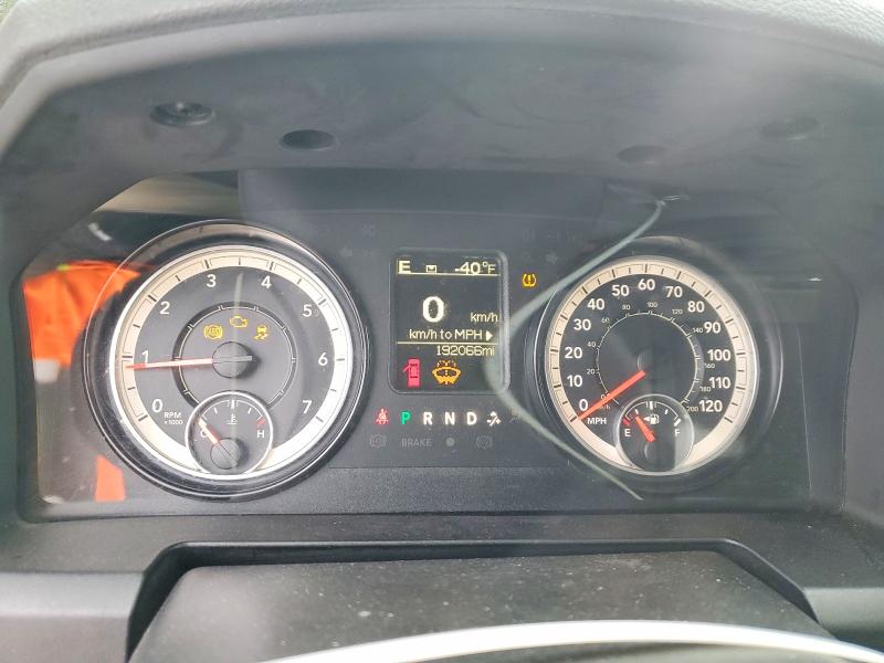 Photo 9 from auction – 2017 RAM 1500 with VIN 3C6RR6KT4HG582187
