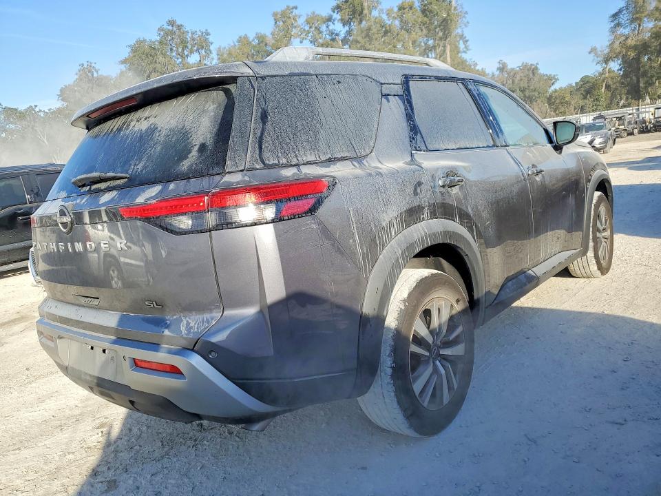 Photo 3 from auction – 2024 NISSAN PATHFINDER with VIN 5N1DR3CA9RC249630