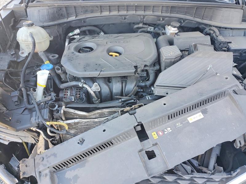 Photo 12 from auction – 2019 HYUNDAI TUCSON SE with VIN KM8J2CA42KU073170