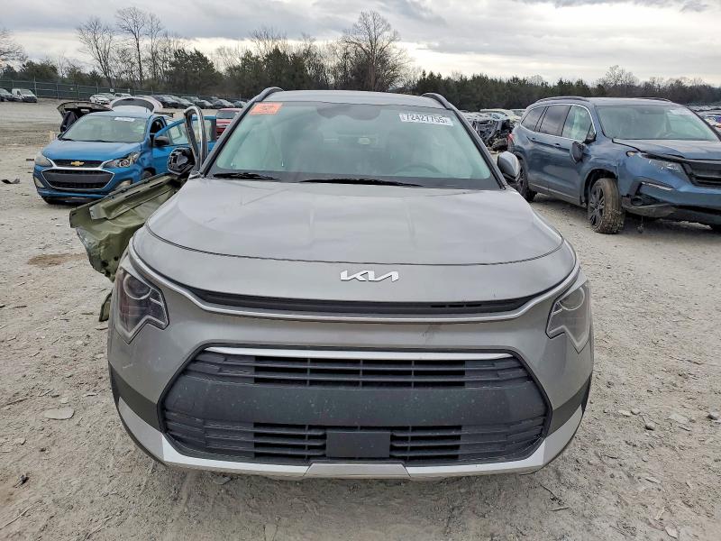 Photo 5 from auction – 2023 KIA NIRO EX with VIN KNDCR3LE9P5052817