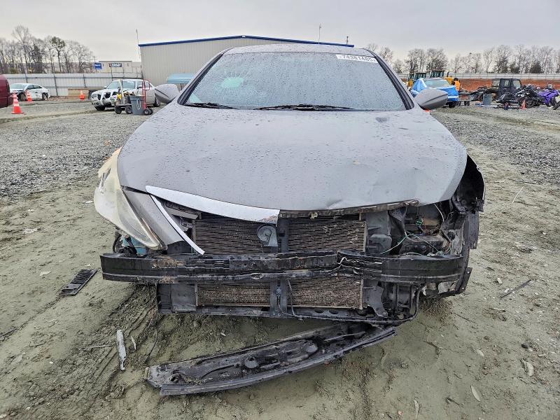 Photo 5 from auction – 2014 HYUNDAI SONATA with VIN 5NPEB4AC5EH912942